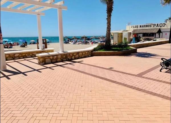 Продажа квартиры в Paseo Marítimo Rey de España, Фуэнхирола photo 1