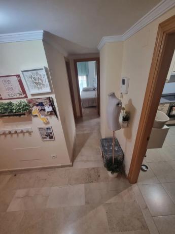 Piso en venta en  Calle Maria de las Mercedes, 1, Fuengirola photo 4
