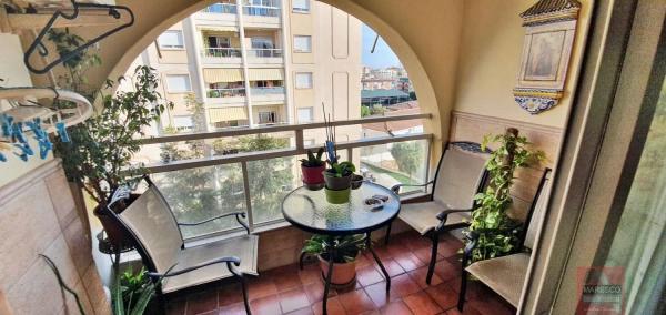 Piso en venta en Calle Formentera, Fuengirola photo 1