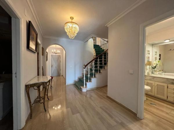 Дуплекс на продажу в Calle Alberto Morgenstern, Фуэнхирола photo 4