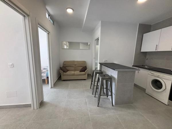 Piso en venta en Zona Puerto Deportivo, Fuengirola photo 1
