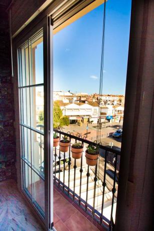 Piso en venta en  Avenida Finlandia, Fuengirola photo 4