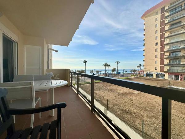 Mieszkanie na sprzedaż w Zona Puerto Deportivo, Fuengirola photo 1