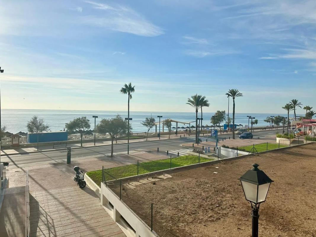 Venta de piso en Zona Puerto Deportivo, Fuengirola
 photo 2