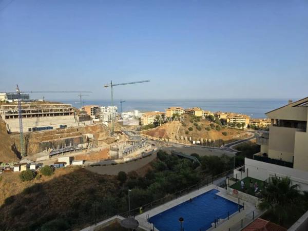 Dupleks na sprzedaż w Calle Perdices, 4, Fuengirola photo 1