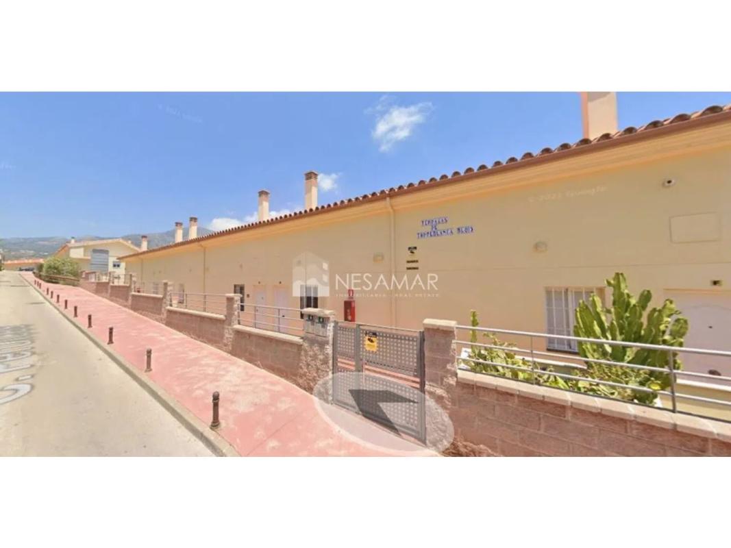 Sprzedaż duplexu w Calle Perdices, 4, Fuengirola photo 2