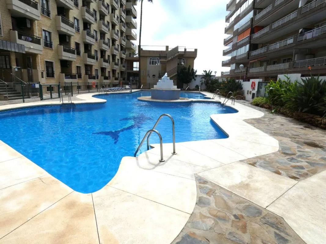 Sprzedaż mieszkania w Avenida de las Gaviotas, Fuengirola
photo 2
