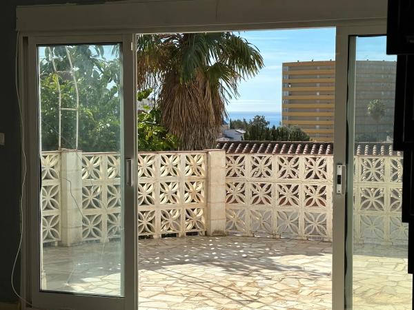 Wolnostojąca willa na sprzedaż w  Calle Faisán, 7, Fuengirola photo 1