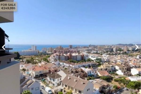 Piso en venta en  Los Pacos, Fuengirola photo 1