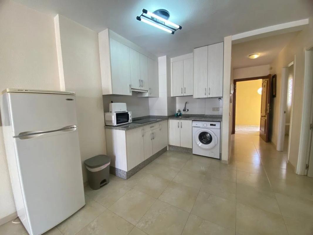 Продажа квартиры на Calle Huesca, Фуэнхирола
photo 2