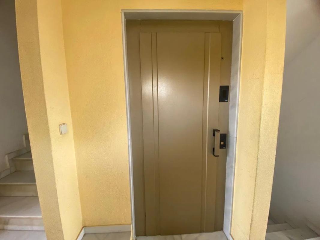 Продажа квартиры на Calle Huesca, Фуэнхирола
photo 4