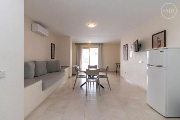 Продажа квартиры в Calle Huesca, Фуэнхирола photo 1