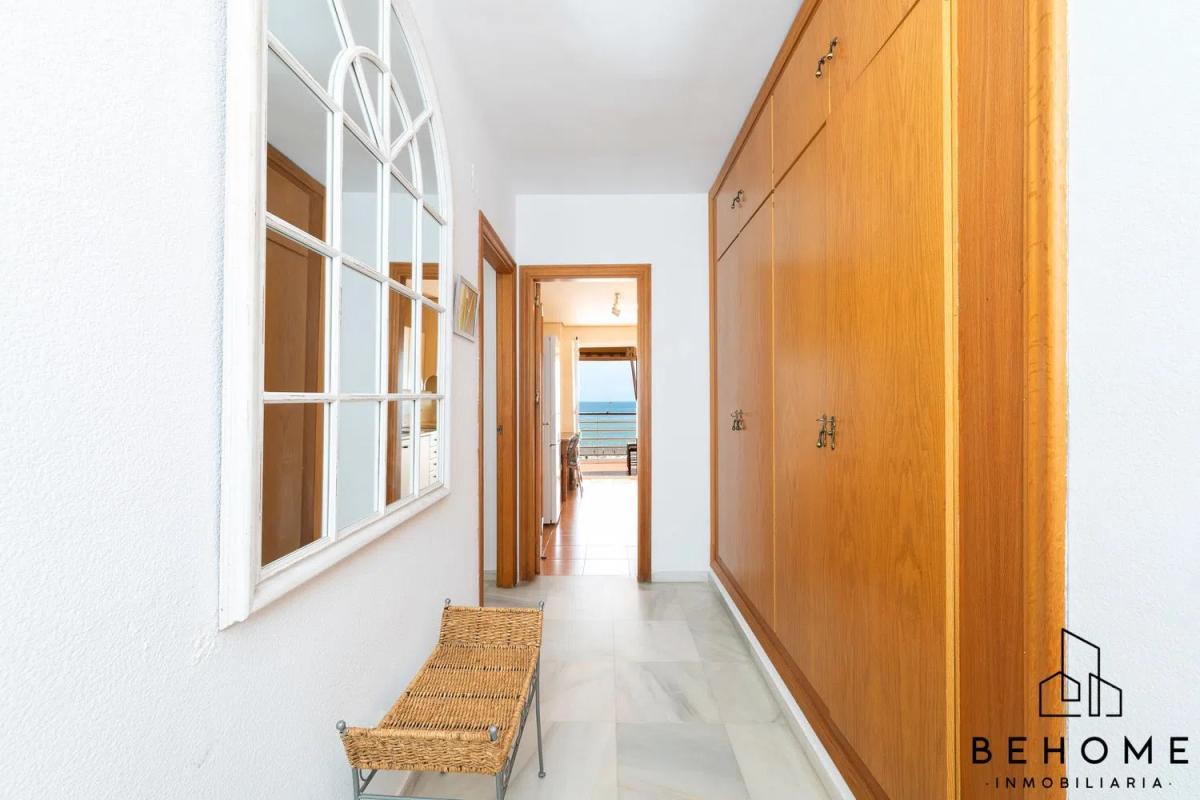 Sale of apartment in Paseo Marítimo Rey de España, Fuengirola
photo 5