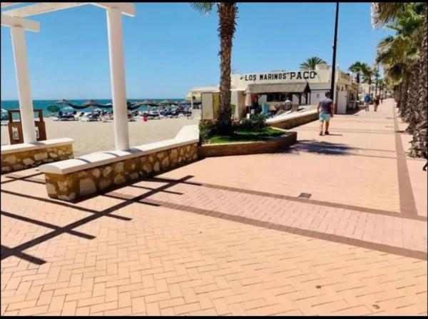 Mieszkanie na sprzedaż w  Las Gaviotas, Fuengirola photo 1