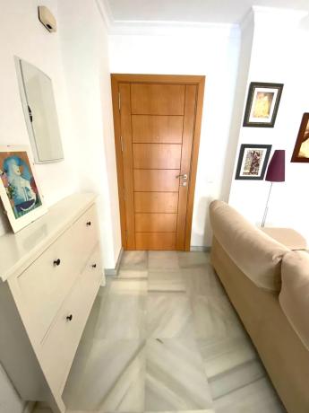 Mieszkanie na sprzedaż w  Calle la Peña, 5, Fuengirola photo 2