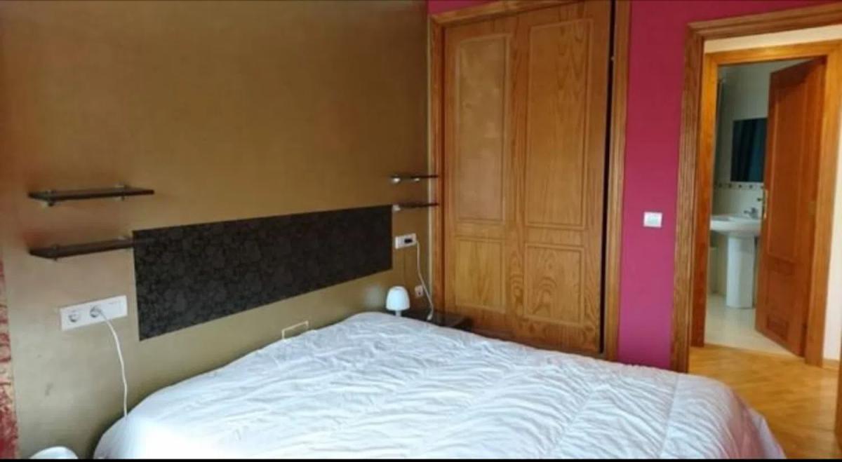 Sale of apartment in Avenida los Pacos, Fuengirola
photo 5