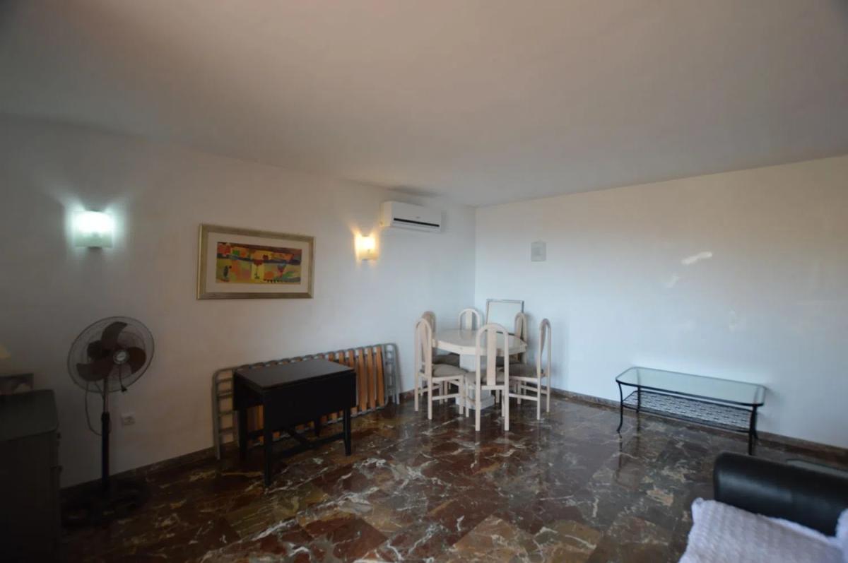 Sale of apartment in Calle Sierra de Cazorla, Fuengirola
photo 2