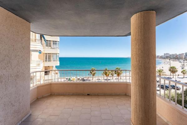 Mieszkanie na sprzedaż w  Paseo Marítimo Rey de España, Fuengirola photo 1