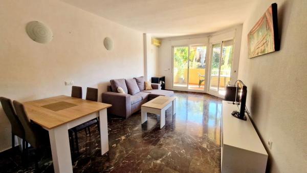 Продажа квартиры в  Calle Castaño, Фуэнхирола photo 4