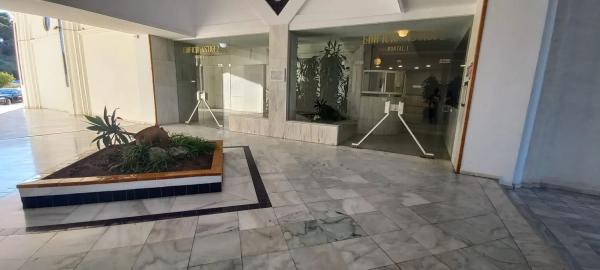 Продажа квартиры в Calle Alberto Morgenstern, Фуэнхирола thumbnail 2