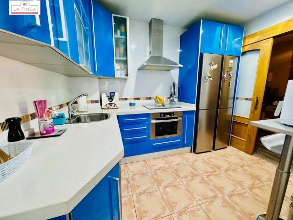 Piso en venta en  Los Pacos, Fuengirola photo 4