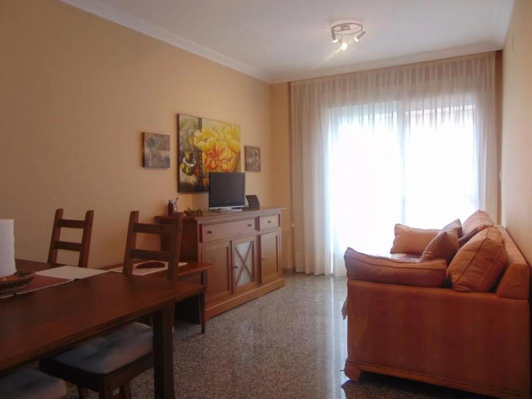 Venta de piso en Avenida de Las Salinas, Fuengirola
photo 1