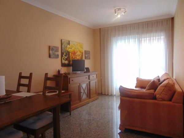 Piso en venta en  Avenida de Las Salinas, Fuengirola photo 1