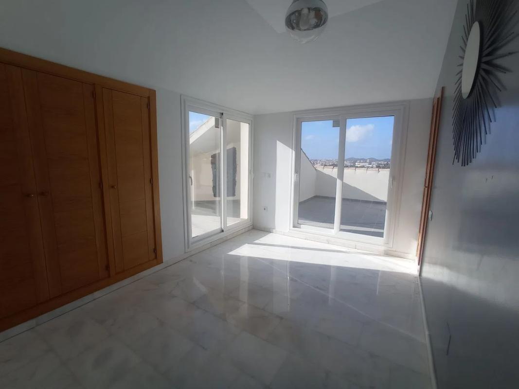 Penthouse sale in Calle Narciso, 8, Fuengirola photo 3