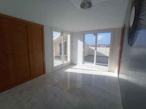 Ático en venta en Calle Narciso, 8, Fuengirola thumbnail 2