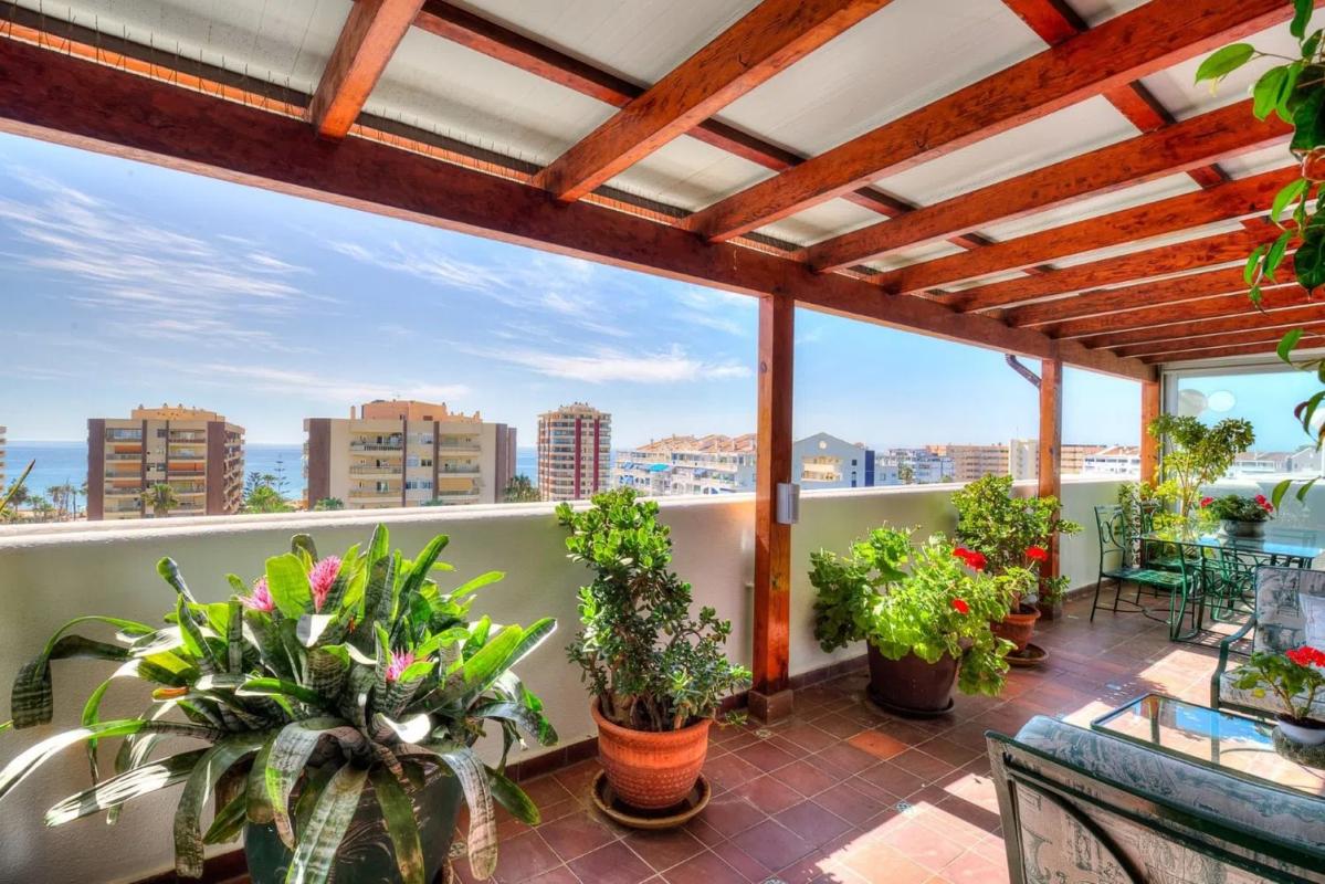 Продажа пентхауса на Avenida Santa Amalia, Фуэнхирола photo 1