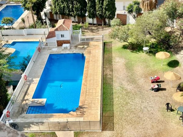 Apartment for sale in  Camino del Antiguo Ferrocarril, Fuengirola photo 1