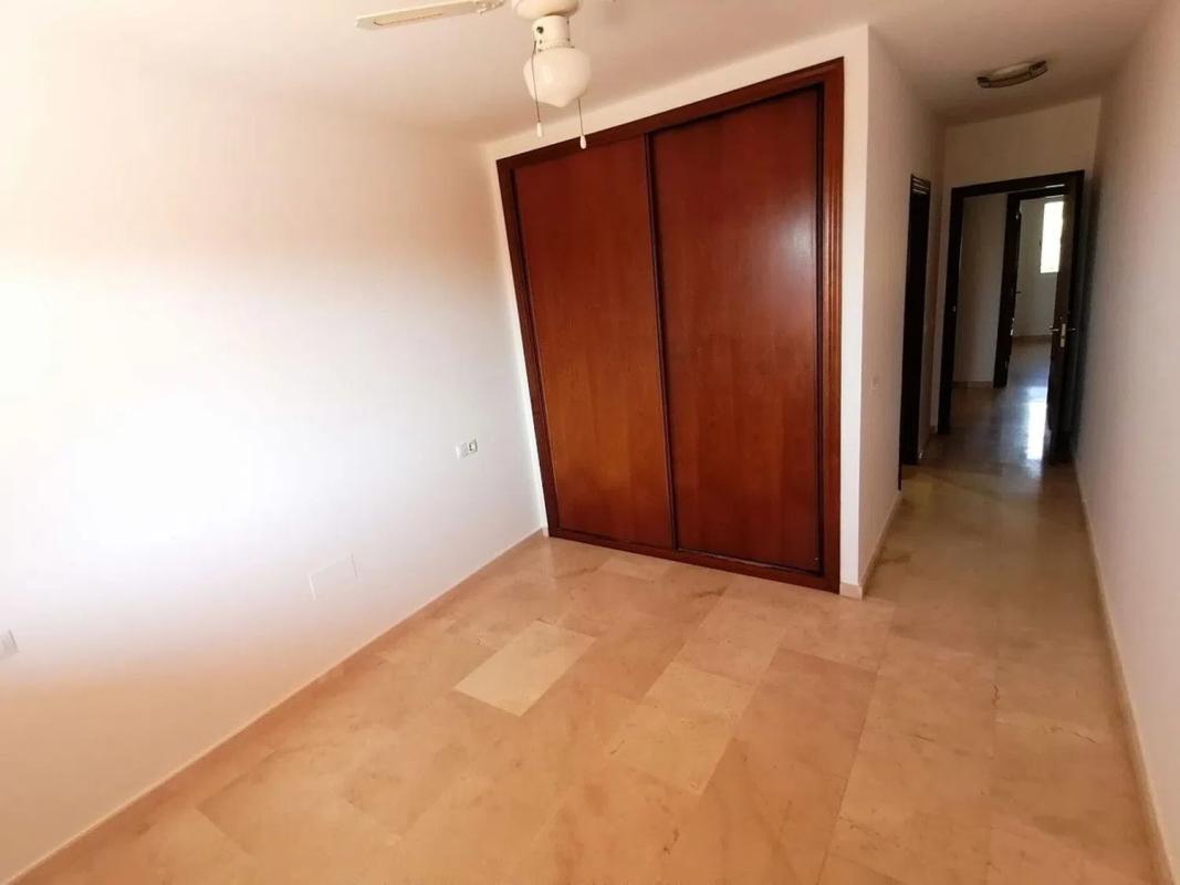 Venta de piso en Los Pacos, Fuengirola
photo 3