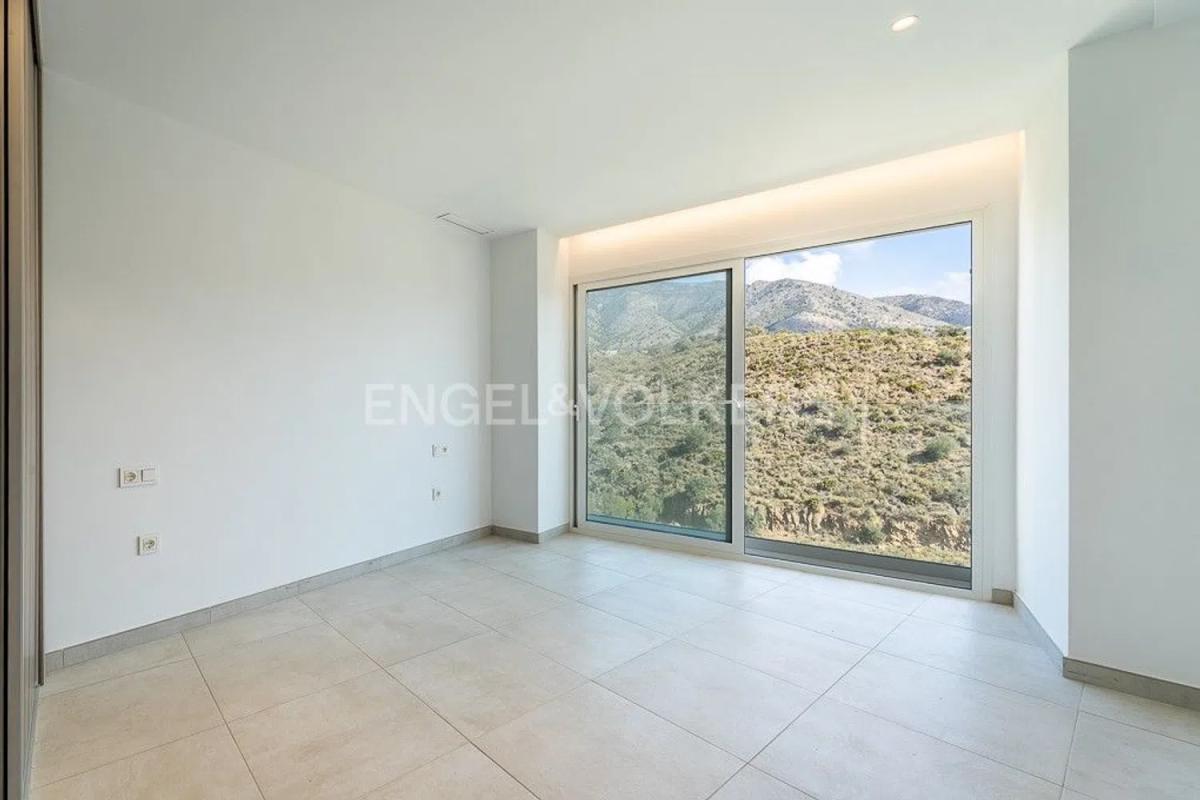 Продажа отдельного шале в Calle Pensamiento, Фуэнхирола photo 4