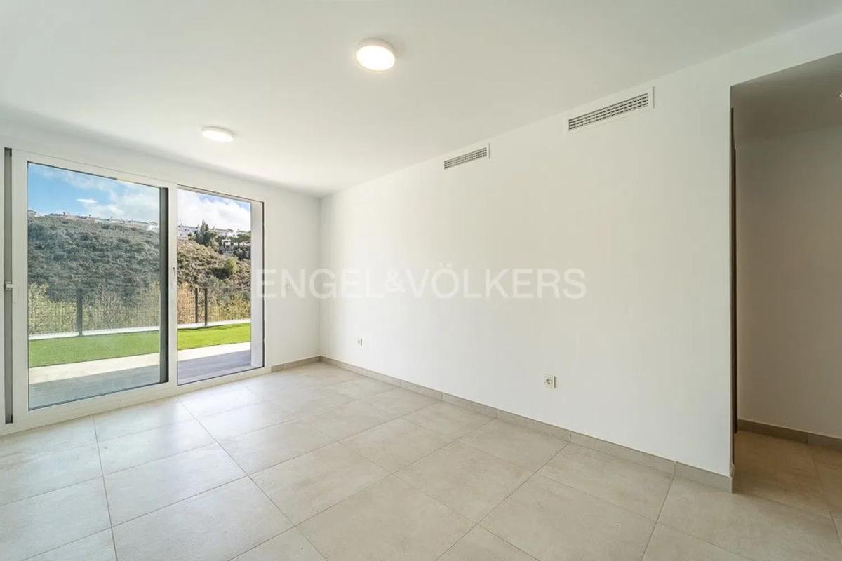 Продажа отдельного шале в Calle Pensamiento, Фуэнхирола photo 5