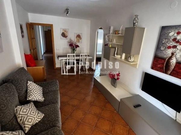 Piso en venta en Calle Medina, Fuengirola thumbnail 1