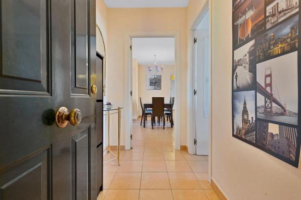 Apartment for sale in  Torreblanca del Sol, Fuengirola photo 2