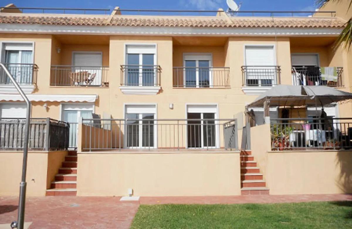 Sprzedaż niezależnego domku jednorodzinnego w  Calle las Golondrinas, 22, Fuengirola photo 2