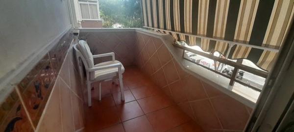 Piso en venta en Calle Miguel Bueno, Fuengirola thumbnail 2