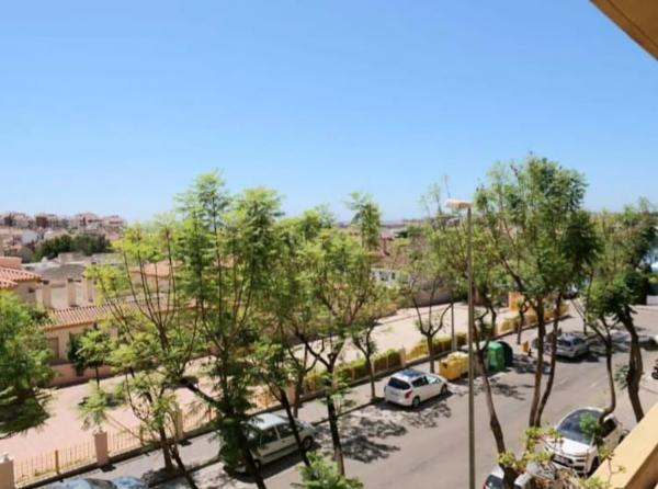 Piso en venta en Calle jacinto edificio soler, 1, Fuengirola thumbnail 1