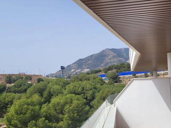 Apartment for sale in HIGUERON WEST s/n, Fuengirola thumbnail 2