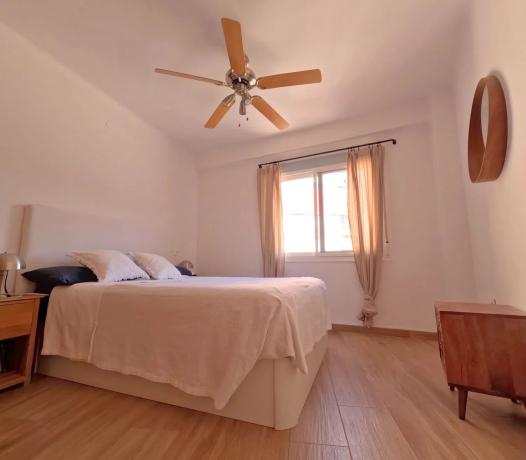 Mieszkanie na sprzedaż w  Calle Víctor de la Serna, Fuengirola photo 3