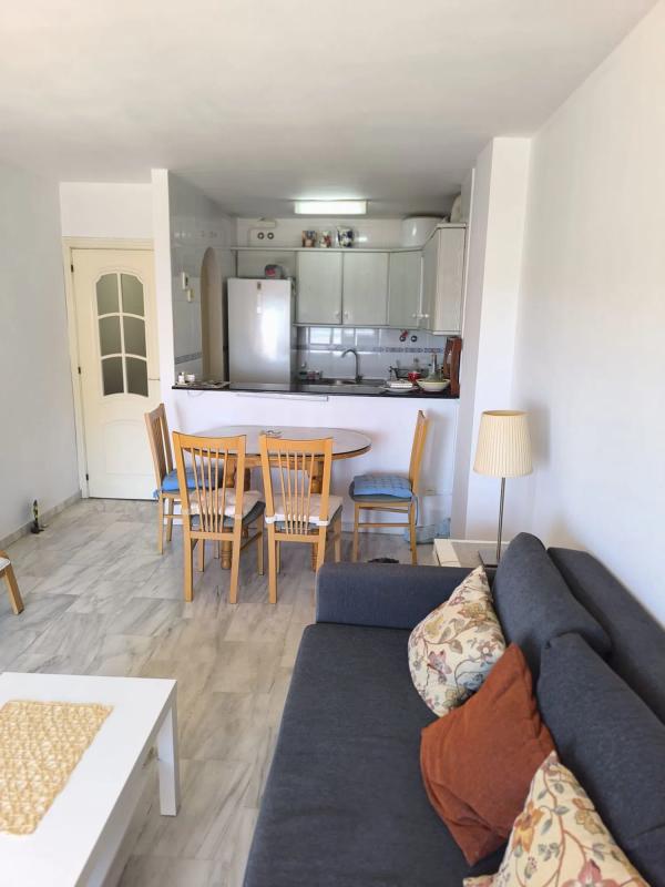 Продажа квартиры на Calle Alberto Morgenstern, Фуэнхирола
photo 5