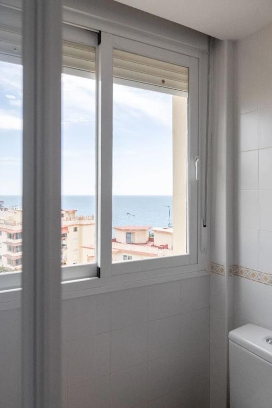Sale of apartment in Avenida Avenue CARVAJAL, Fuengirola
photo 5