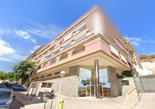 Piso en venta en Calle Narciso, 6, Fuengirola photo 1