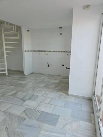 Ático en venta en  Calle Perdices, 4, Fuengirola photo 4