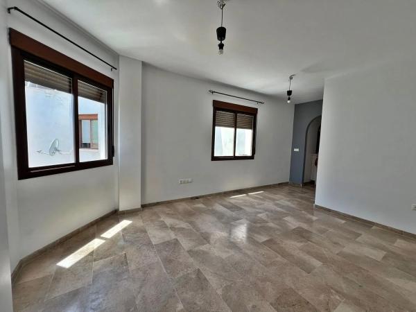 Piso en venta en  Calle Skandia, Fuengirola photo 1
