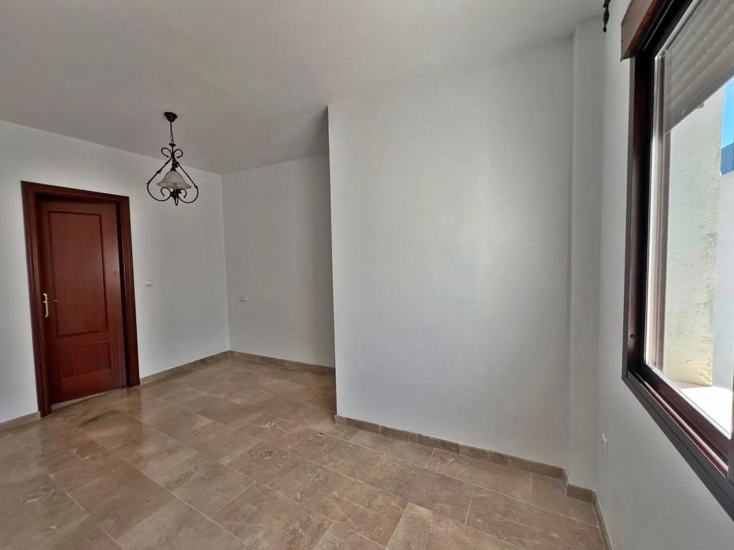 Venta de piso en Calle Skandia, Fuengirola
 photo 2