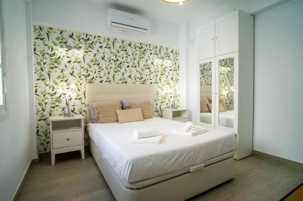 Ático en venta en  Paseo Marítimo Rey de España, Fuengirola photo 4