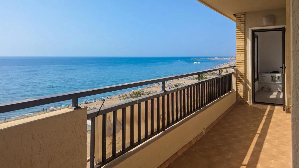 Sprzedaż poddasza w Paseo Marítimo Rey de España, Fuengirola photo 2