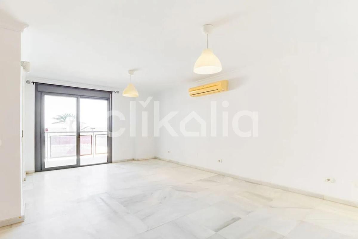 Sprzedaż mieszkania w Calle la Peña, Fuengirola
photo 2